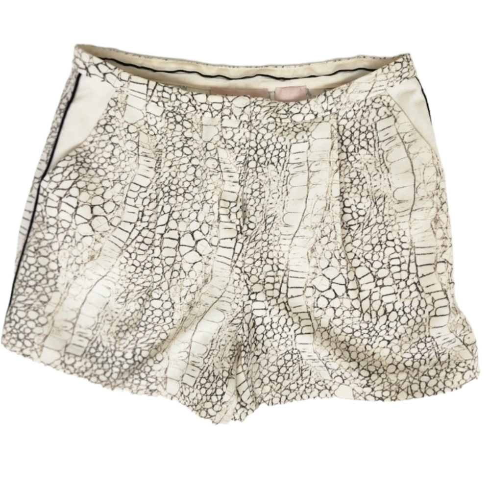 Philosophy plated short